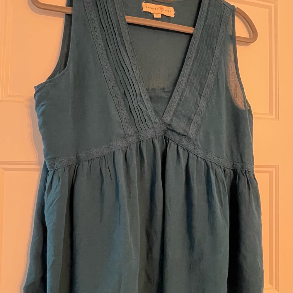 Women's Sleeveless Blue Top